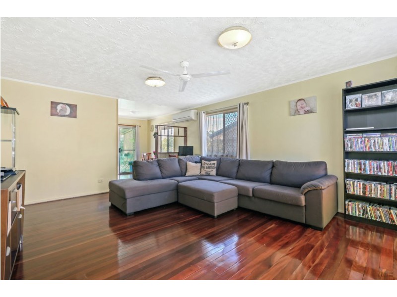 13 Ewinga Street, Kingston QLD 4114