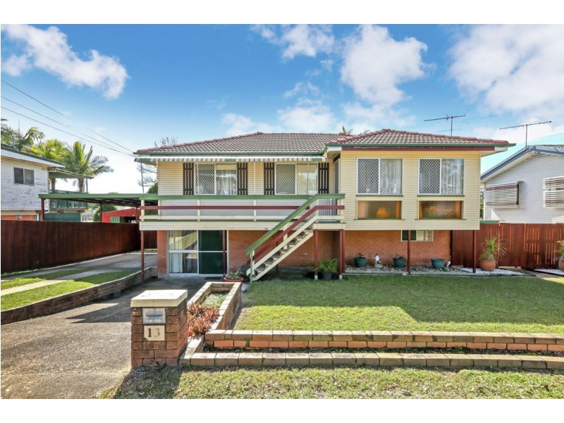 13 Ewinga Street, Kingston QLD 4114