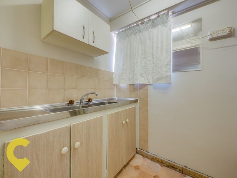 36 Aquarius Drive, Kingston QLD 4114