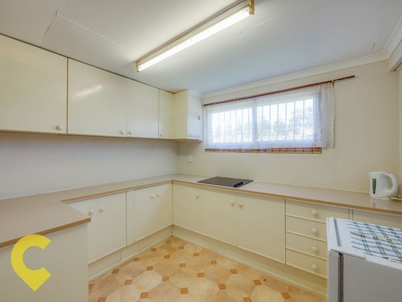36 Aquarius Drive, Kingston QLD 4114