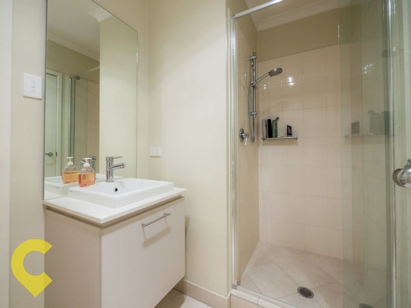 6 Millstream Retreat, Waterford QLD 4133