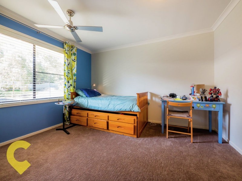 6 Millstream Retreat, Waterford QLD 4133