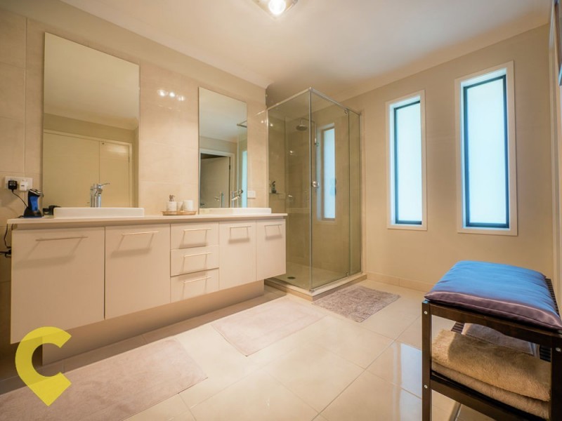 6 Millstream Retreat, Waterford QLD 4133