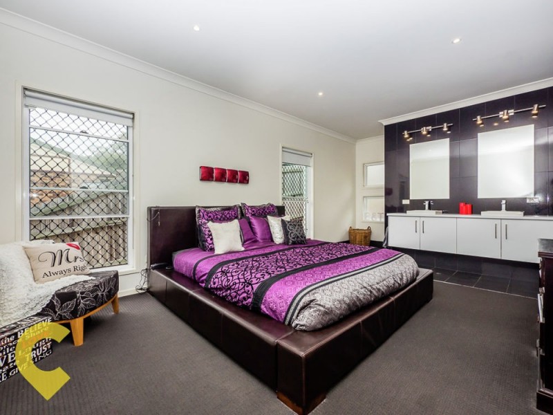 3 Paisley Court, Mount Warren Park QLD 4207