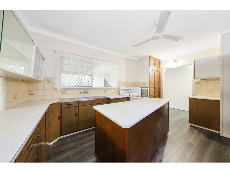 280 Browns Plains Rd, Browns Plains QLD 4118