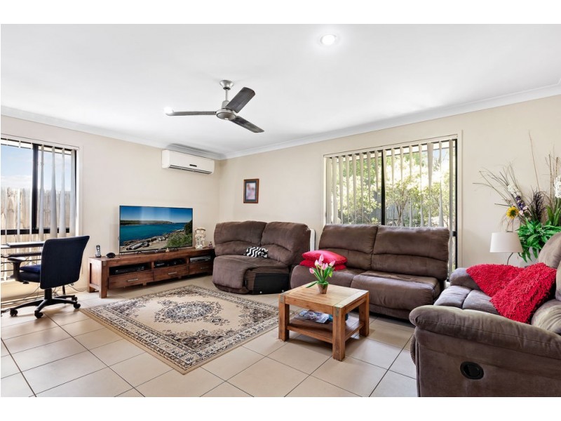 15 Kilkivan Parade, Waterford QLD 4133