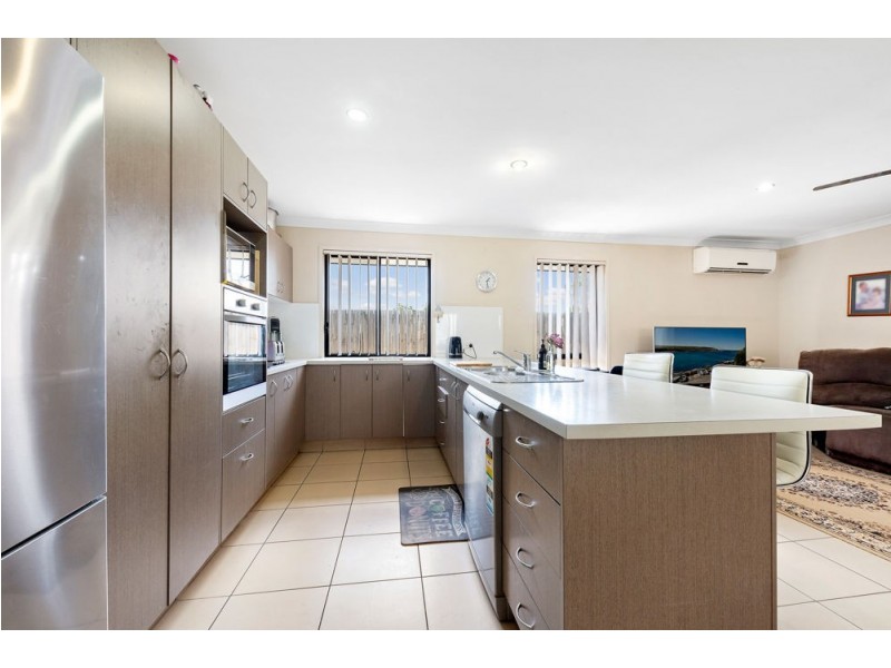 15 Kilkivan Parade, Waterford QLD 4133