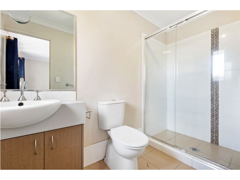 15 Kilkivan Parade, Waterford QLD 4133