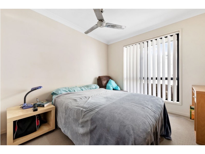 15 Kilkivan Parade, Waterford QLD 4133