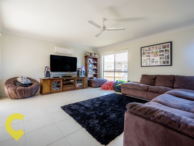 18 Ridgecrest Drive, Jimboomba QLD 4280