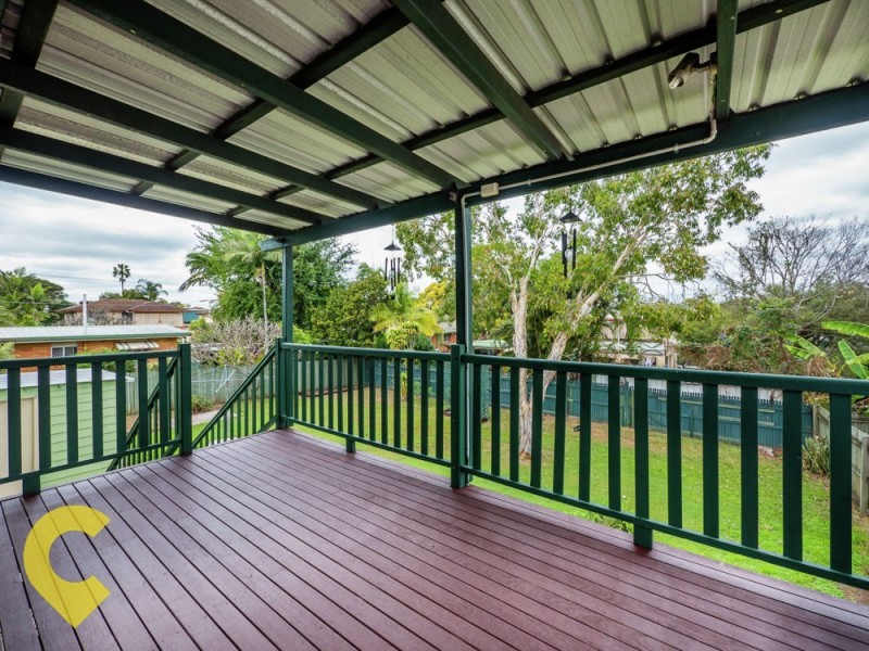 4 Woody Avenue, Kingston QLD 4114