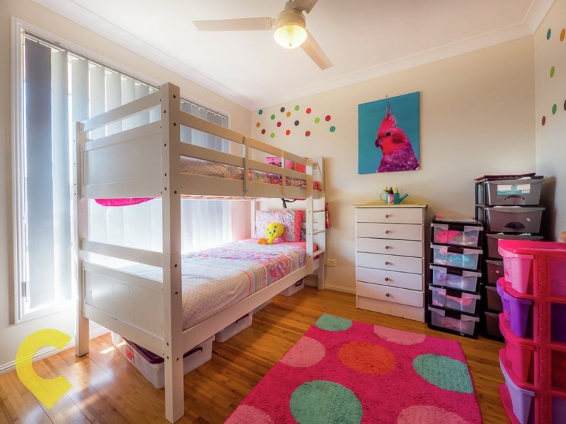 11 Lamberth Road, Regents Park QLD 4118