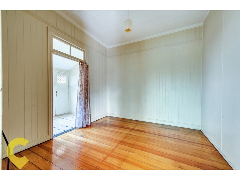 115 Days Road, Grange QLD 4051