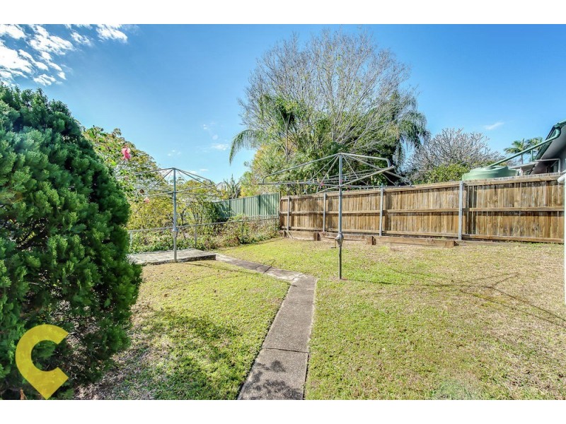 115 Days Road, Grange QLD 4051