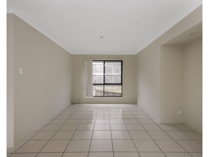 26 Wyndham Circuit, Holmview QLD 4207