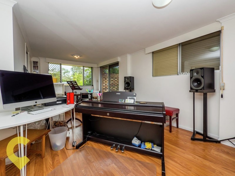 21 Springfield Crescent, Daisy Hill QLD 4127