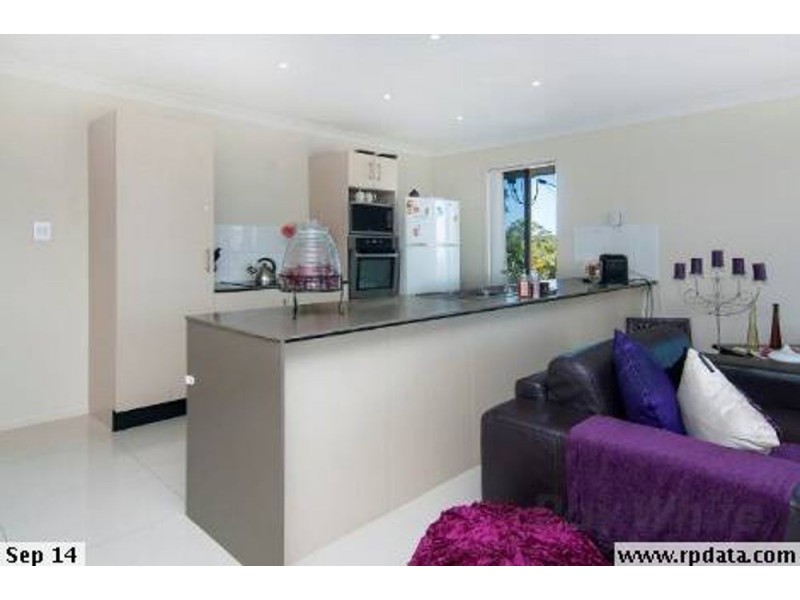 2 Eyre Street, Woodridge QLD 4114