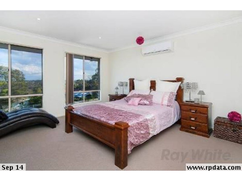 2 Eyre Street, Woodridge QLD 4114