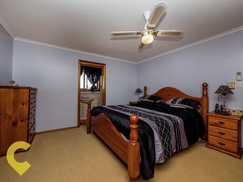 140 Barbaralla Drive, Springwood QLD 4127