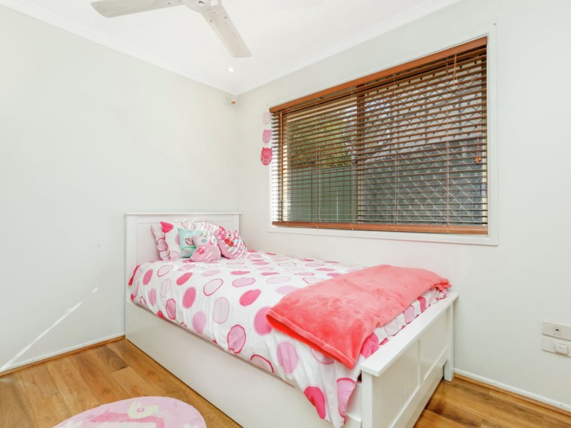 20a Clivia Crescent, Daisy Hill QLD 4127