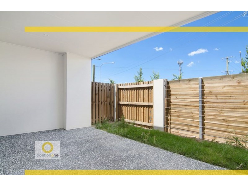 8 La Savina, Coombabah QLD 4216