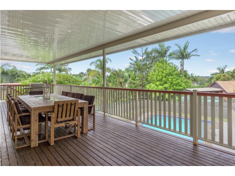23 Hill Park Crescent, Rochedale South QLD 4123