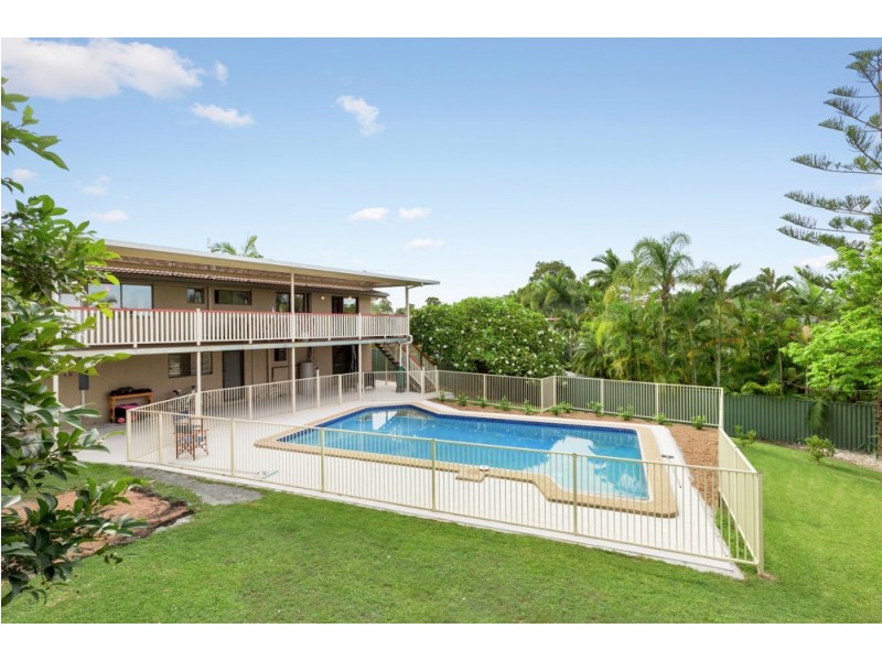 23 Hill Park Crescent, Rochedale South QLD 4123