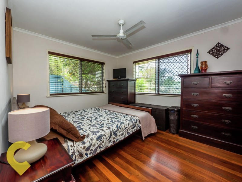 33 Queens Road, Slacks Creek QLD 4127