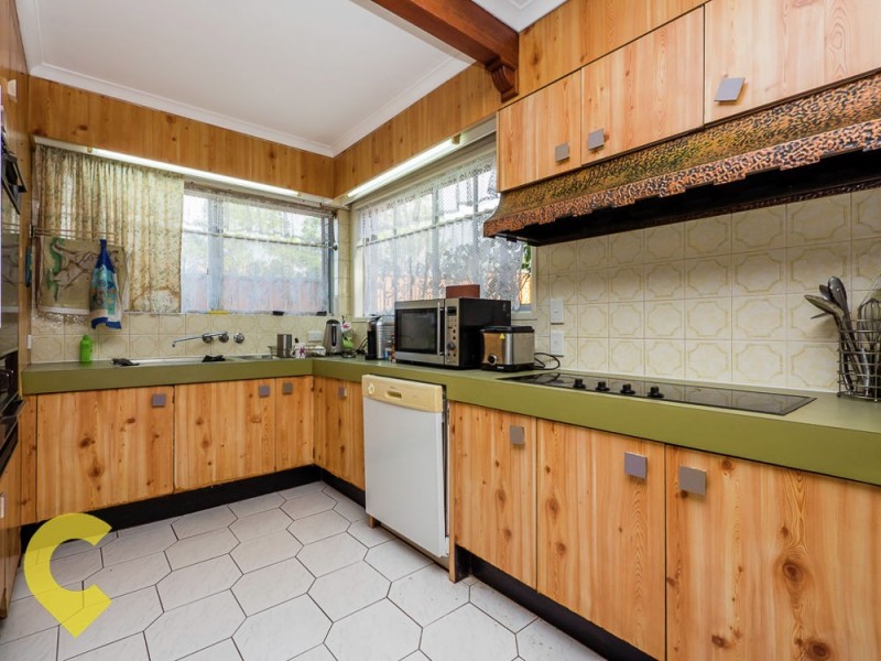85 Winnetts Road, Daisy Hill QLD 4127