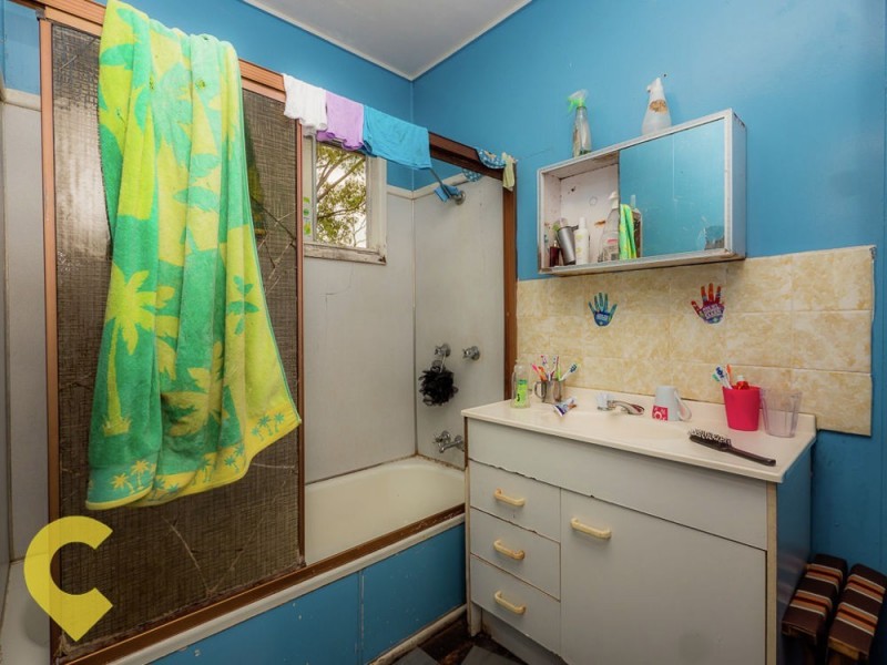 79 Wembley Road, Logan Central QLD 4114