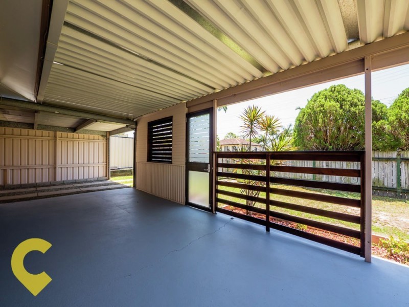 8 Ewinga Street, Kingston QLD 4114