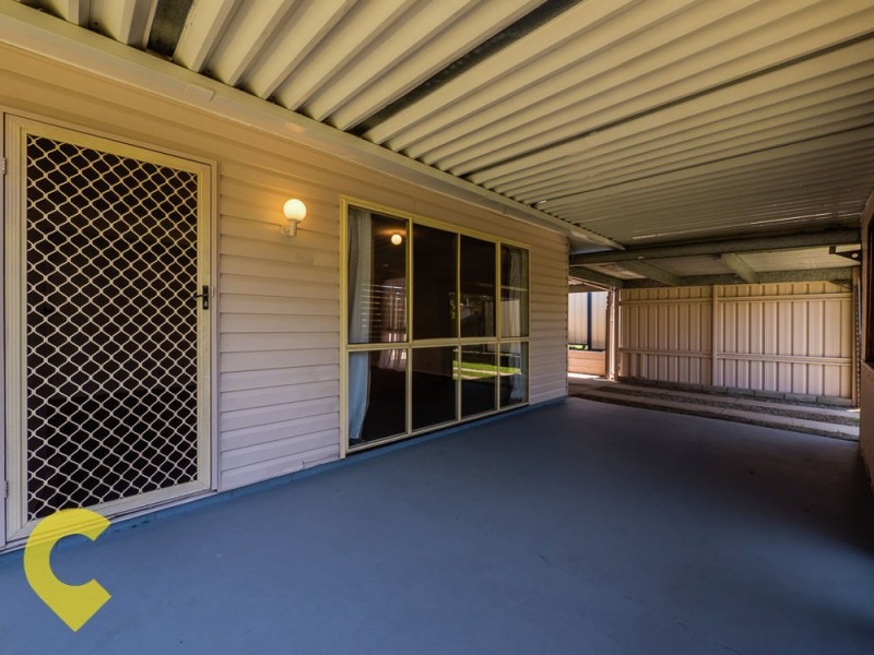 8 Ewinga Street, Kingston QLD 4114