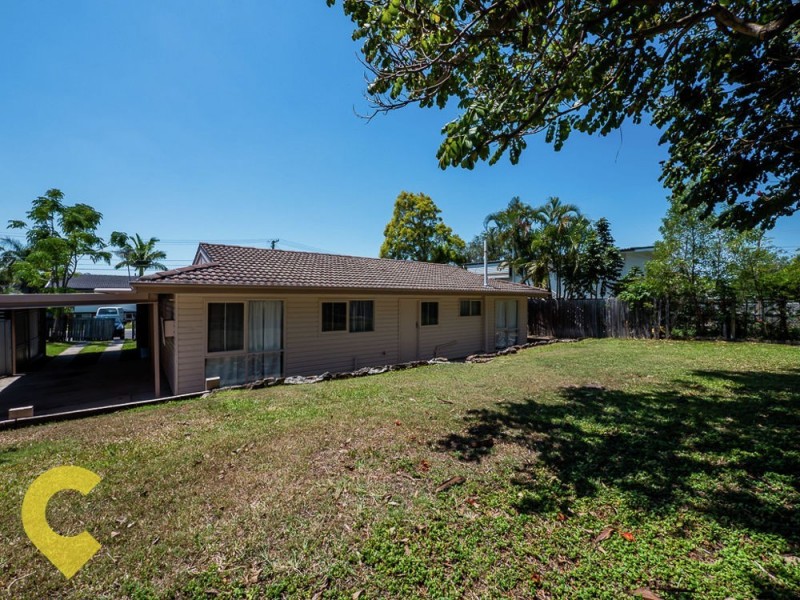 8 Ewinga Street, Kingston QLD 4114