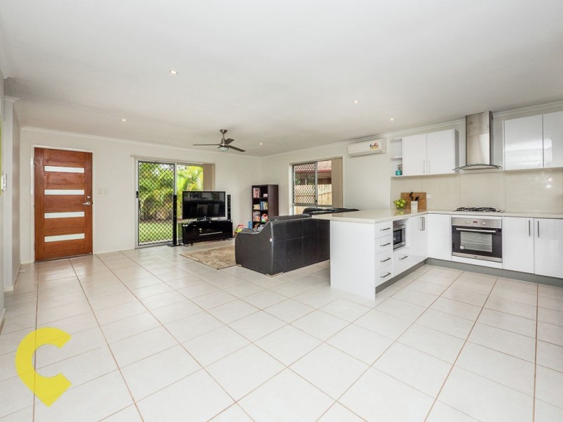 7 Emperor Court, Kingston QLD 4114