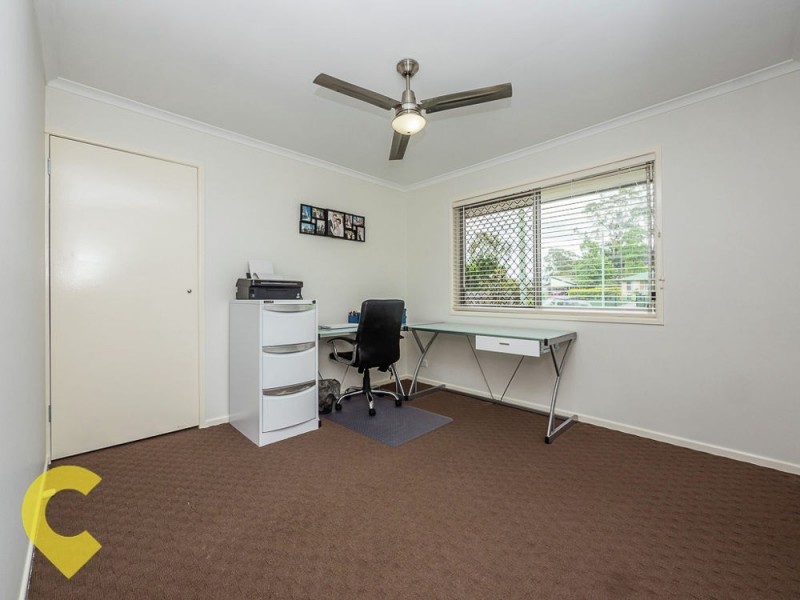 7 Emperor Court, Kingston QLD 4114