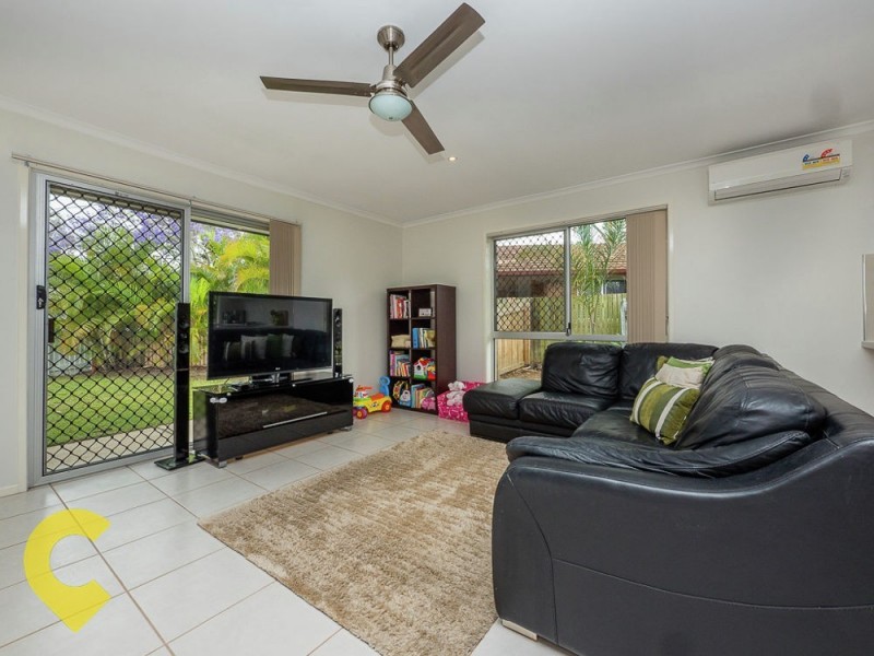 7 Emperor Court, Kingston QLD 4114