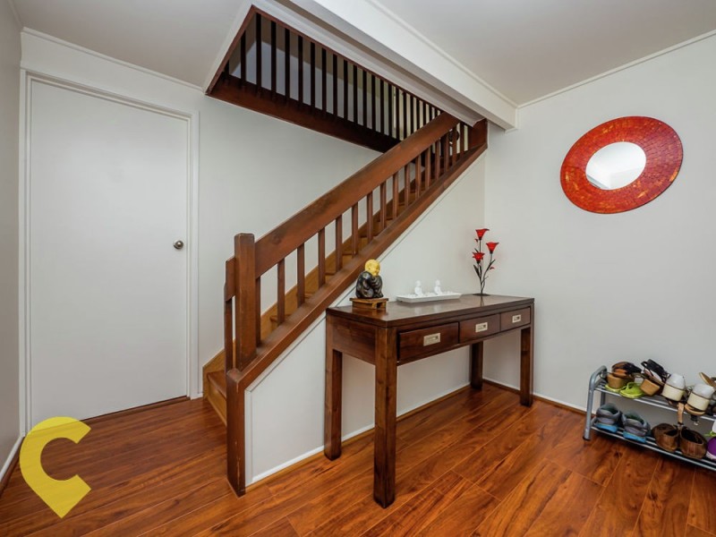 3 Merchant Court, Springwood QLD 4127