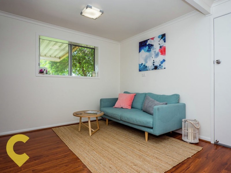 3 Merchant Court, Springwood QLD 4127