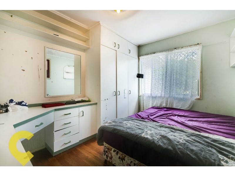 14 Mawarra Street, Kingston QLD 4114