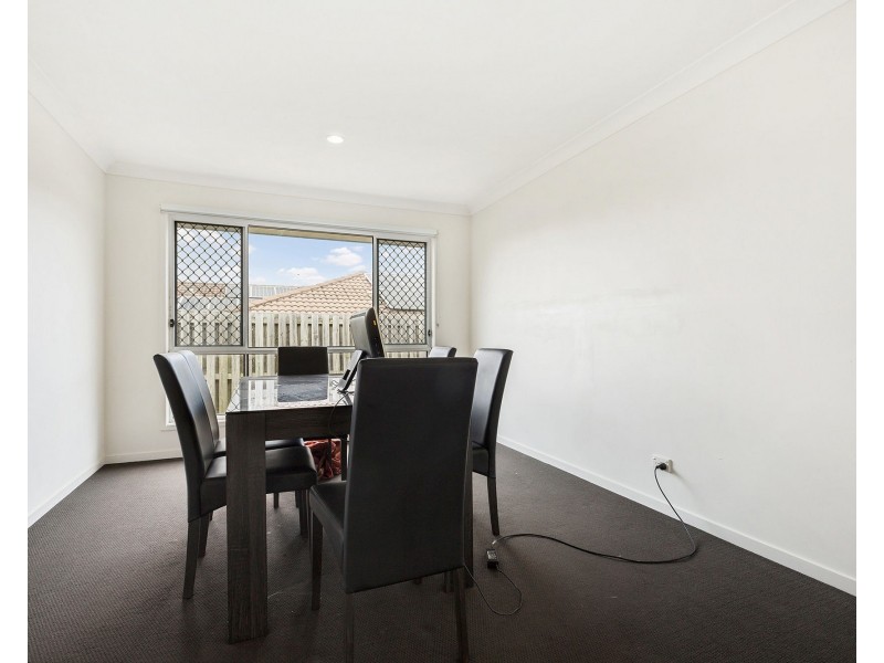 11 Skyline Circuit, Bahrs Scrub QLD 4207