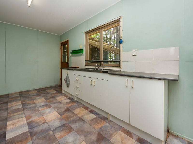 149 Station Rd, Woodridge QLD 4114