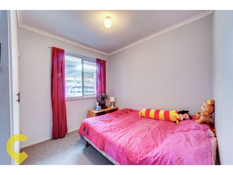 8 Marsala Court, Kingston QLD 4114