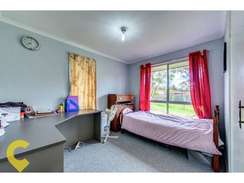 8 Marsala Court, Kingston QLD 4114