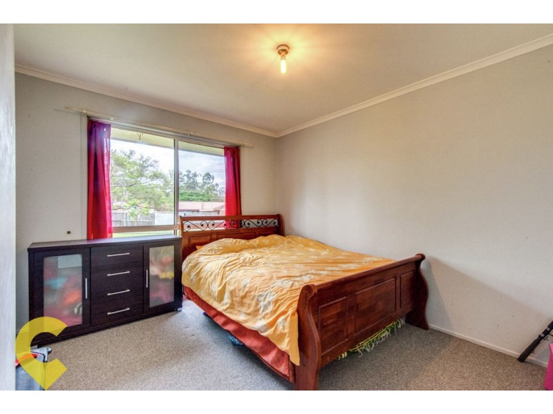 8 Marsala Court, Kingston QLD 4114