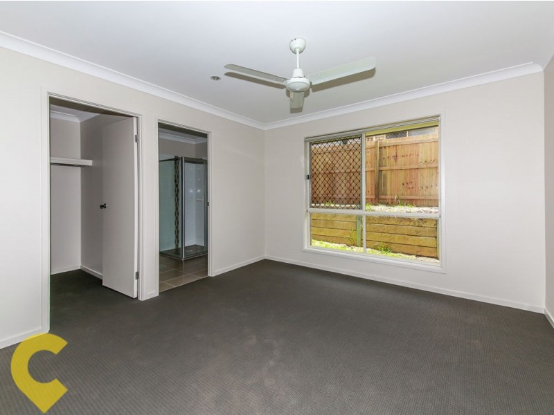 34 Cairnlea Dr, Pimpama QLD 4209