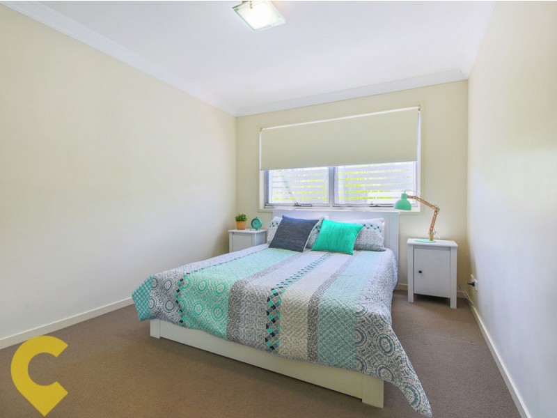 2/59-61 Benowa Road, Southport QLD 4215