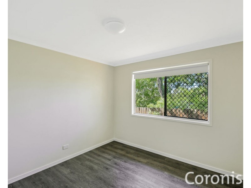 4 Jeetho Street, Holmview QLD 4207