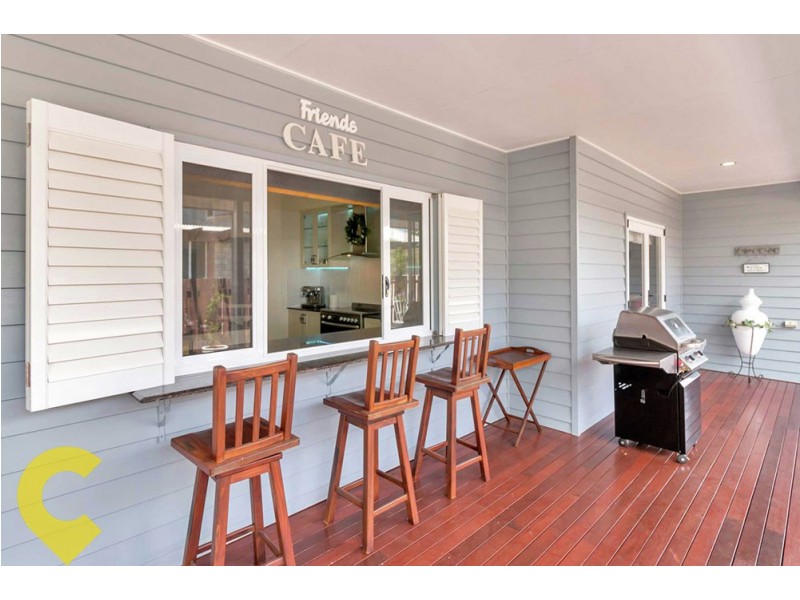 8 Charles Glen Street, Daisy Hill QLD 4127