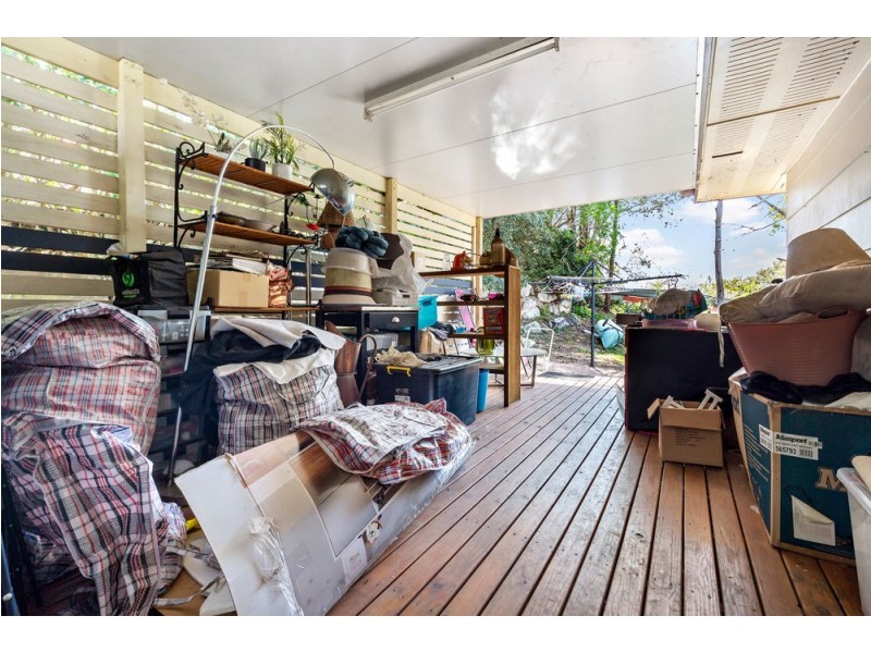 6 Perth Street, Kingston QLD 4114