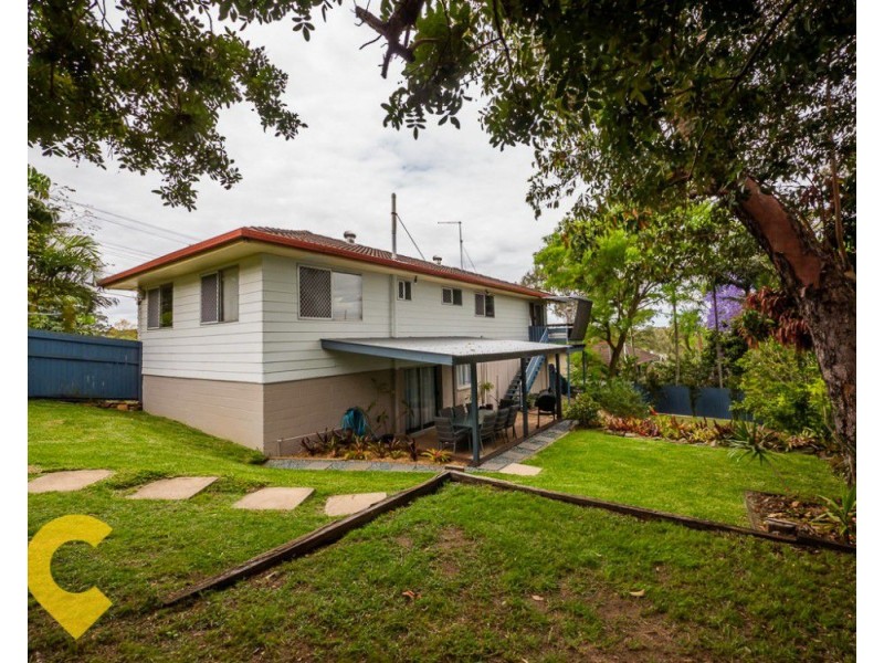 33 Queens Rd, Kingston QLD 4114